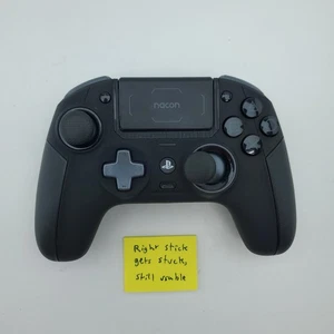 Controlador inalámbrico personalizable Nacon Revolution 5 Pro negro para PS4, PS5, PC - Imagen 1 de 6