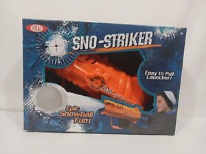 Ideal Sno-Striker Snowball Gun Snow Launcher Toy Easy To Pull Launcher 0C8340