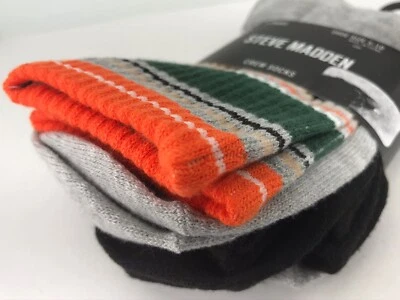 Calcetines para mujer Macy’s STEVE MADDEN color gris audaz, 3 pares, precio de venta sugerido por el fabricante $25 🎒 Foto 1 de 4