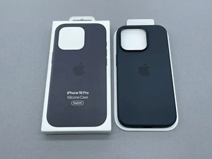 GENUINE OFFICIAL APPLE SILICONE CASE WITH MAGSAFE FOR APPLE IPHONE 16 PRO BLACK - Zdjęcie 1 z 13