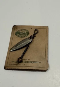 Vintage Lure Genuine Hildebrandt Spinner On Original Card Unused NOS Early - Picture 1 of 3