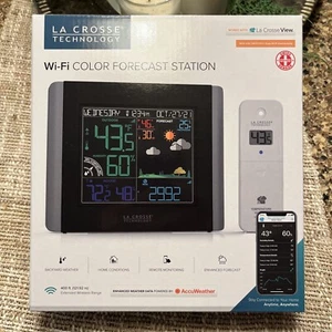 La Crosse Technology Remote Monitoring Color Weather Station V11-TH AccuWeather - Picture 1 of 4