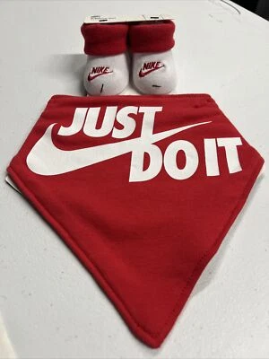 Nike Bebé Niños Babero Bandana Y Botines Rojo Blanco Recién Nacido 0-6 Meses Foto 1 de 3