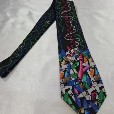 Gravata masculina vintage feita à mão Fratelli. Tema de lápis de cor vibrante.  - Imagem 1 de 4