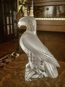 Glass Eagle Lalique France Frosted Crystal Figurine Signed Original - Picture 1 of 22