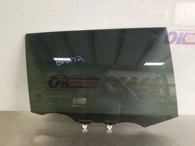 21 2021 TOYOTA HIGHLANDER DOOR WINDOW GLASS REAR RIGHT PASSENGER  Foto 1 de 4