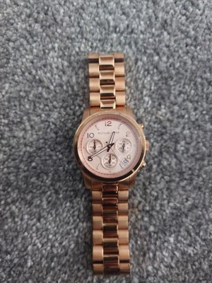 Michael Kors MK-5128 Women's Watch Rose Gold Runway, Date Feature - Image 1 of 4