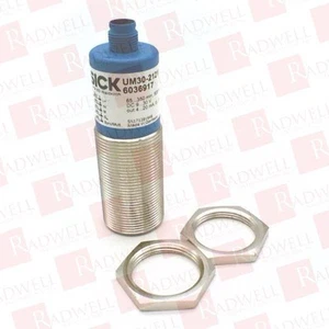 SICK UM30-212113 / UM30212113 (BRAND NEW) - Picture 1 of 1