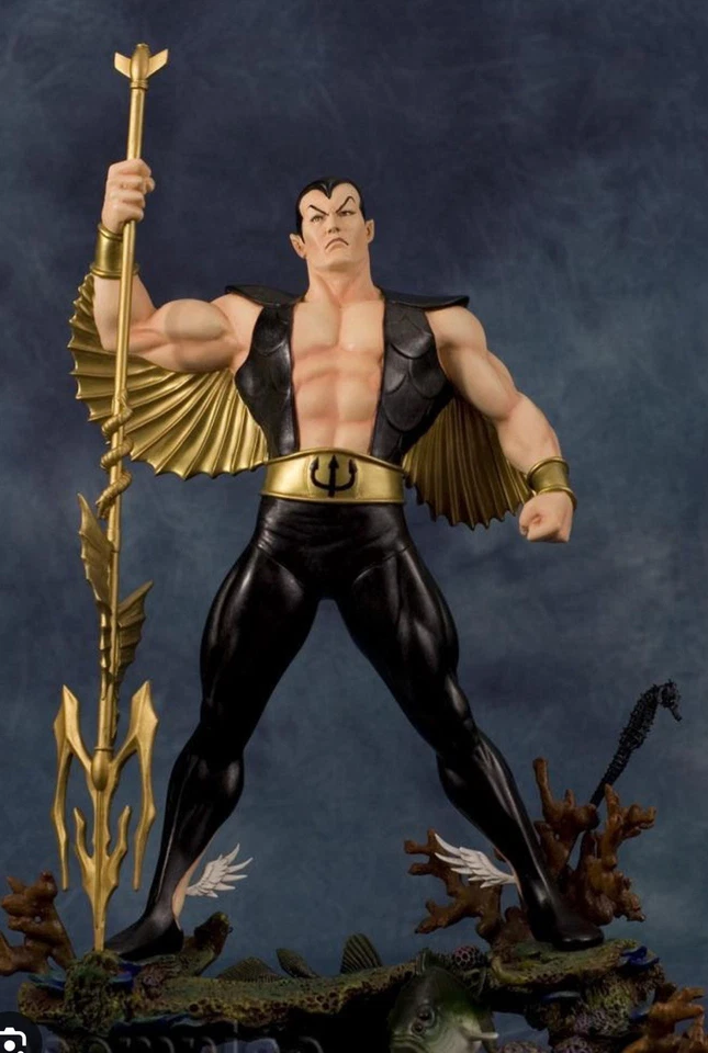 Marvel Namor Sub-Mariner Disfraz Negro Armadura Estatua Bowen Diseños ENVÍO GRATUITO Foto 1 de 2