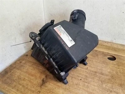 GMC Sierra 1500 2019-2024 camioneta pickup filtro de aire caja Foto 1 de 4