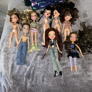 Vintage Y2K Lot Of 8 Bratz OG Dolls Girls Boy Cole Yasmin Katia Jade 2001 MGA - Picture 1 of 4