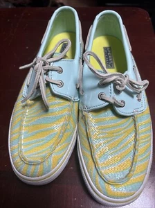 Women’s Sperry Yellow Sequin Tiger Print Boat Shoes Size 8.5  - Picture 1 of 9