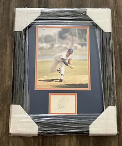 NOLAN RYAN SIGNED AUTOGRAPHED FRAMED & MATTED CUT SIGNATURE W/ 8X10 PHOTO JSA - Picture 1 of 5