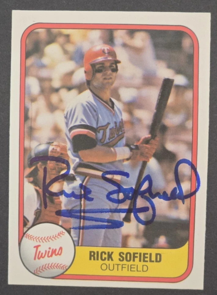 1981 FLEER #563  Rick Sofield  MINNESOTA TWINS  SIGNED AUTOGRAPH AUTO COA - Image 1 of 1