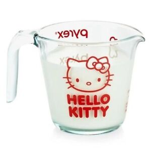 Pyrex measuring cup Hello Kitty. Rd. New