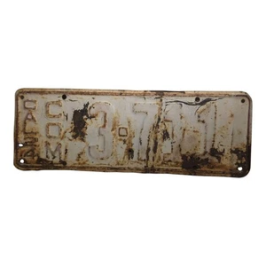 Placa de licencia comercial de California 1924 oxidada COM 3-711 - Imagen 1 de 2