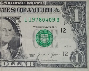 APRIL 9th 1978 Birthday Anniversary Date Note One Dollar Bill Series 2021 - Picture 1 of 3