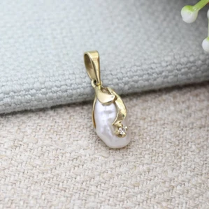 Colgante vintage de perlas barrocas de oro de 9 quilates 1985 con un solo diamante - blanco - Imagen 1 de 6