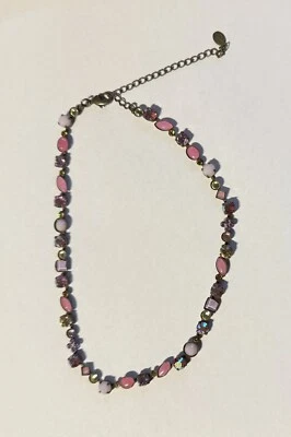 Auténtico hermoso collar de cristal Sorrelli. Piedras rosas, moradas, amarillas. Foto 1 de 4