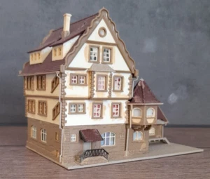 Spur N - VOLLMER 50382 - Wohnhaus mit Getränkehandlung - Bild 1 von 6