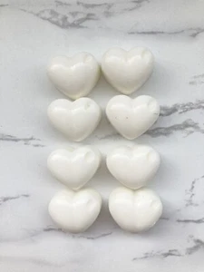 Pomegranate Black 100% Soy Wax Melts 8 Large Hearts Highly Fragranced - Picture 1 of 1