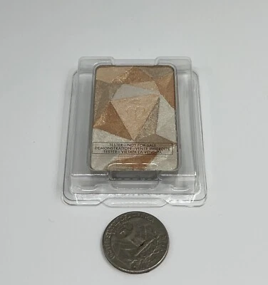 Cle de Peau Beaute The Luminizing Face Enhancer Repuesto # 202 Golden Galaxy 10 g N Foto 1 de 2