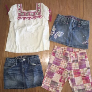 Girls GapKids 1 Top (NWT) & Pre-owned 2 Skirts 1 Shorts Size M Medium 8 - Picture 1 of 7