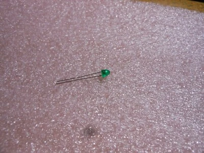 HP LED VERDE (LOTE DE 5 PIEZAS) PIEZA # HLMP-3567 NSN: 5980-01-193-8441 T-1-3/4 (5MM) Foto 1 de 2