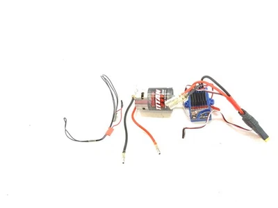 Traxxas XL5HV 3S ESC con motor de rotación inversa Titan 21T 550 TRX-4 ENCHUFE DE IDENTIFICACIÓN Foto 1 de 4