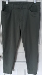 Lululemon ABC Slim-Fit Hose Warpstreme Army Green 34x32 - Bild 1 von 5