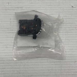 NEW GENUINE HYUNDAI KIA IGNITION SWITCH 931103S000 - Picture 1 of 2