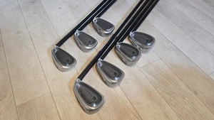 Wilson Deep Red Iron Set / 4-GW / Regular Flex Graphite Shafts - Picture 1 of 18