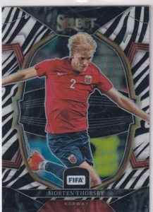 Panini Select FIFA 2022-23 No. 42 Morten Thorsby Zebra Terrace Prizm 5/25 - Bild 1 von 2