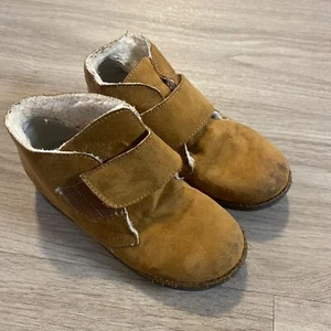 Reaction Kenneth Cole kid's slip on suede sheepskin lined tall boots size 11 - Picture 1 of 6