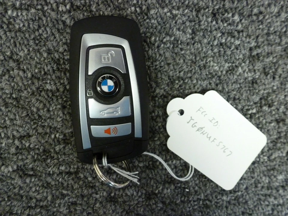 2013-2017 BMW 320i Smart Key Fob Keyless Entry Remote OEM xDrive 2014 2015 2016 - Image 1 of 1