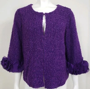Joan Rivers Damen Pullover Größe Medium Lila Rüschen Bündchen Verschluss vorne Freizeit - Bild 1 von 9