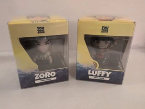Lotto figurine Netflix One Piece in vinile - Zoro #1 & Rufy #0 Youtooz con protezioni - Foto 1 di 19