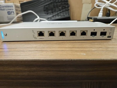 Ubiquiti Networks US-XG-6POE 6 Port Rack Mountable Switch - Image 1 of 4