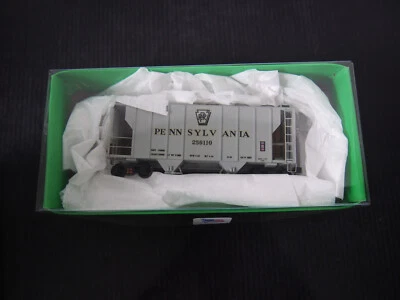 Bowser HO Scale 70-Ton 2-Bay Hopper Kit 56201  PRR Circle Keystone VHTF - Image 1 of 2