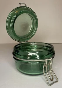 Vintage Solidex Jar Emerald Green Glass Lidded 250 Embossed France - Picture 1 of 17
