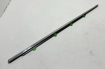 Honda Pilot EX-L 2016-2022 puerta ventana cinturón moldura lado conductor trasero izquierdo OEM Foto 1 de 4