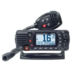 Standard Horizon VHF Radio GX1400GB - Picture 1 of 1