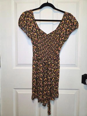 Mameluco American Eagle Negro Floral Corbata Cintura Fluido Festival Boho Vacay S Foto 1 de 4