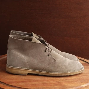 Clarks Stiefel Herren Größe 11,5 M Beige Originals Wüste Wildleder Knöchel Chukka Kreppsohle - Bild 1 von 13