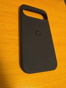 Original Obsidian Case For Google 10 / 10 Pro  - Durable Protection  - Bild 1 von 4