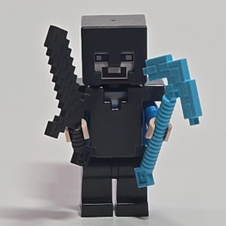 Minifigura LEGO Minecraft Netherite Armor Foto 1 de 4