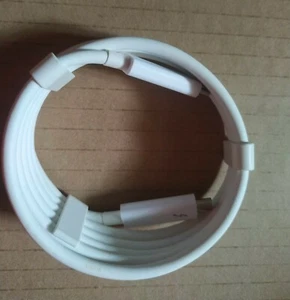 New Original LG EAD63988302 1.5m White Thunderbolt 3 cable for 34WK95U-W Monitor - Picture 1 of 3