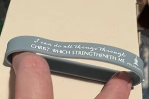 PHILIPPIANS 4:13 - Christian Wristband - Bible Verse Bracelet - Jesus - Blue NEW - Picture 1 of 3