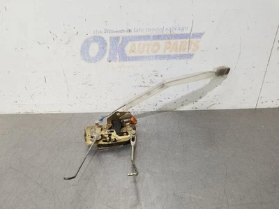 01 2001 TOYOTA TACOMA SR5 FRONT MANUAL LATCH LEFT DRIVER - Image 1 of 4