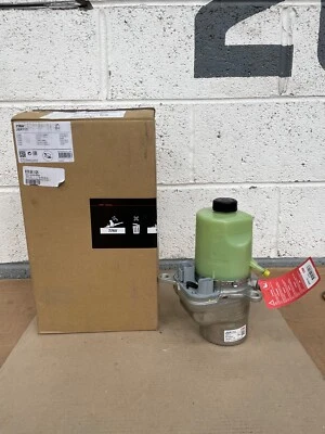 TRW Power Steering Pump PAS fits FORD FOCUS MK2 CMAX KUGA 1223847 1230306 JER113 - Image 1 of 4